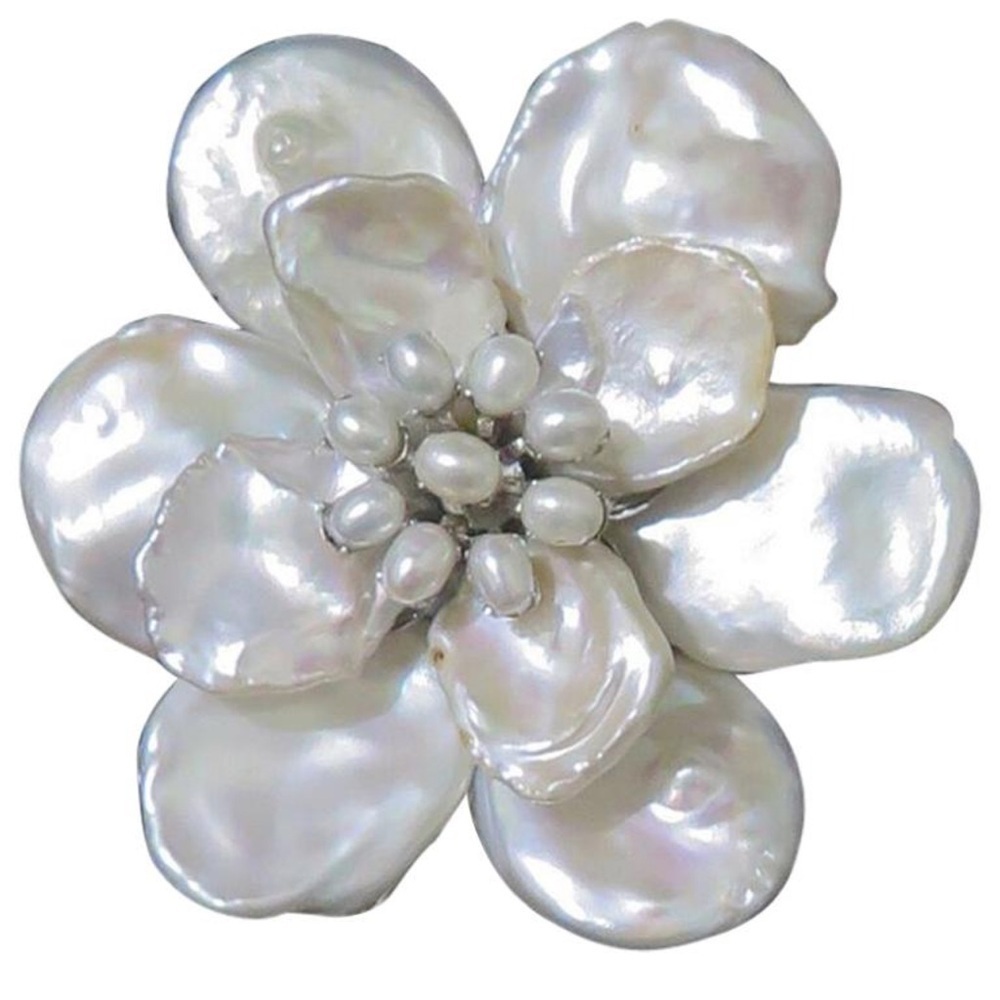 Mei's New York Keshi Pearl Flower Earrings